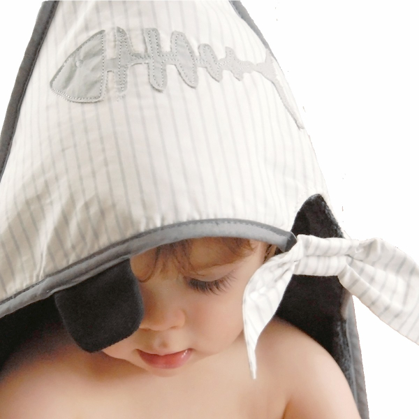 Grande Sortie De Bain Bebe Grise Pirate Little Crevette